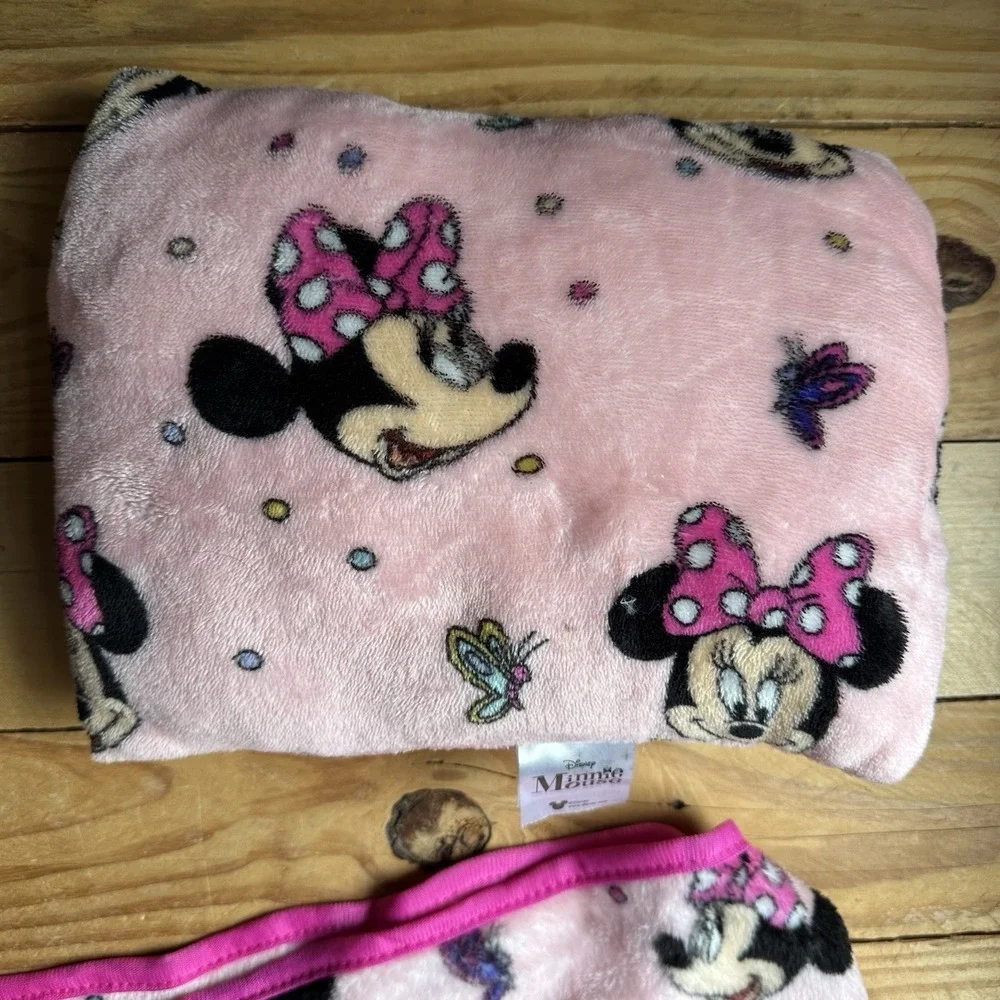 Disney Blanket Throw and Pillow Set Minnie Mouse Pink Butterflies 40 X 49